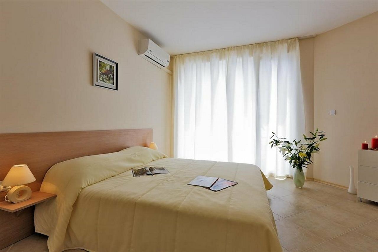 Emberli Aparthotel Lozenets Extérieur photo